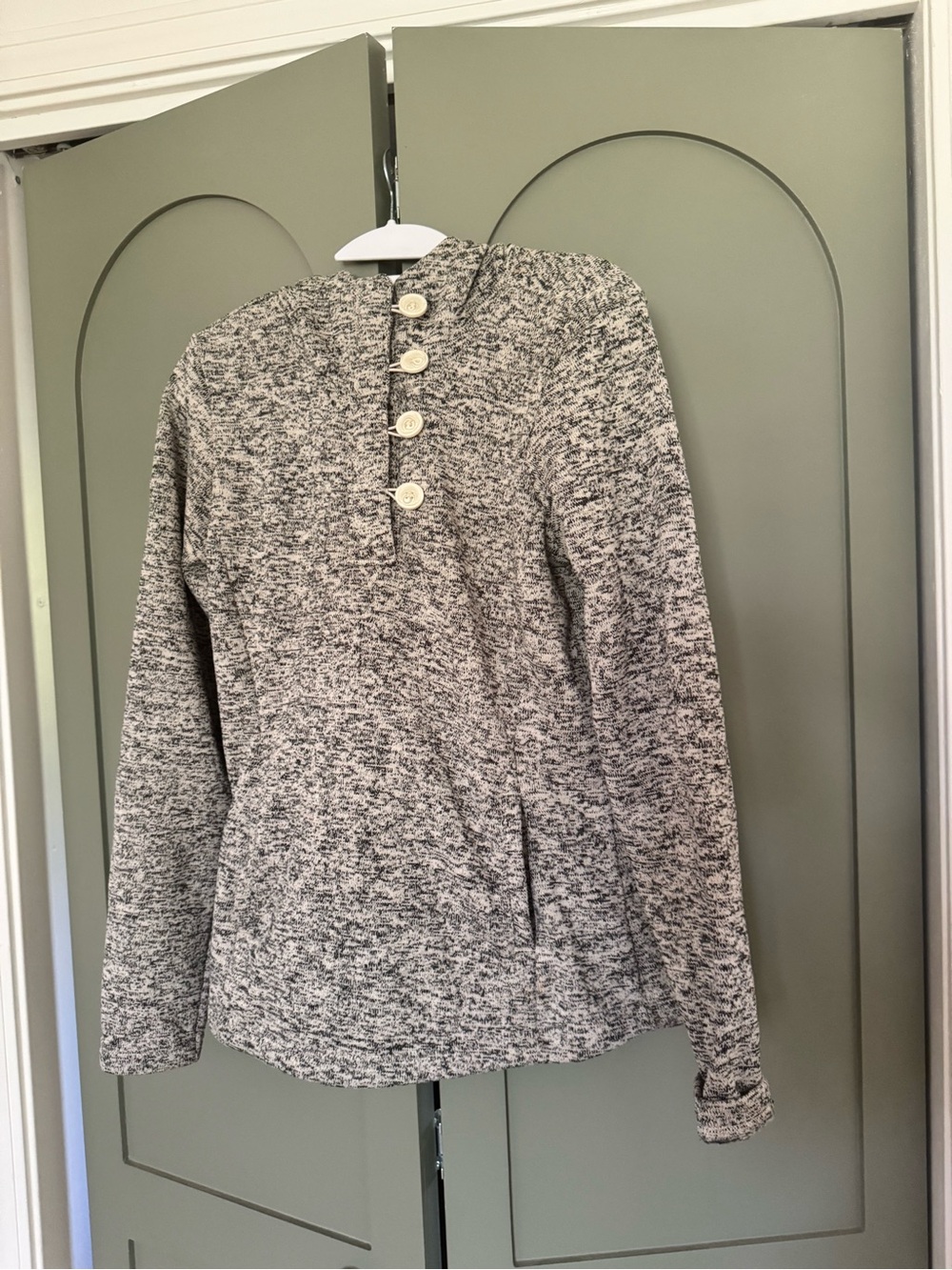 Columbia Heather Gray Buttoned Pullover Sweatshirt
